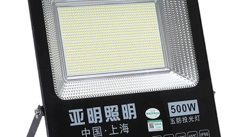道路照明灯具瓦数与尺寸：如何匹配高效与适用性